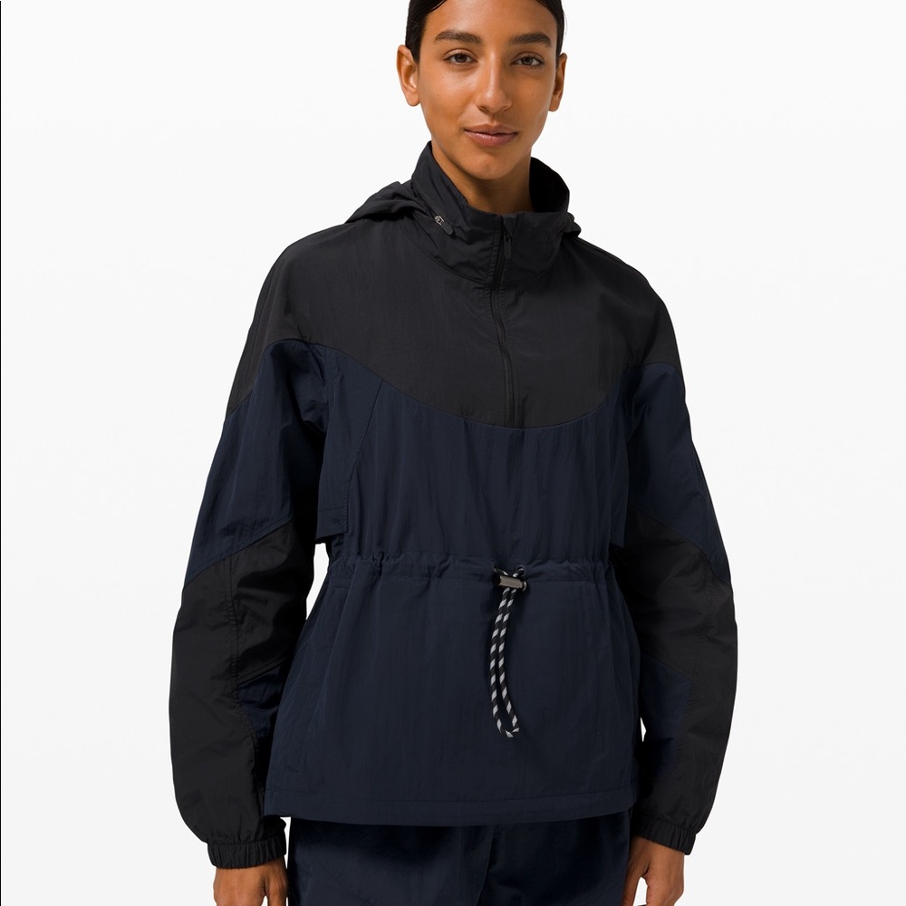 Evergreen Anorak windbreaker lululemon sz 6